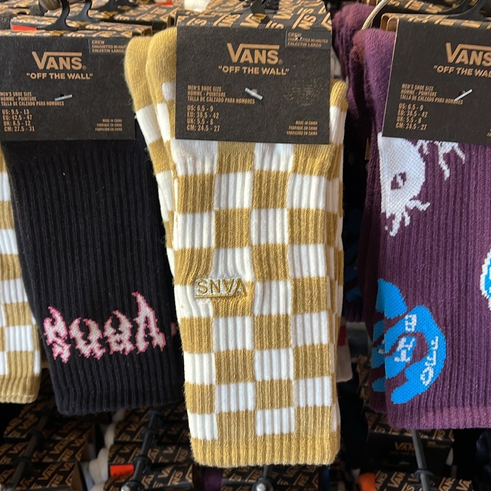 VANS "Off The Wall" socks Checkerboard 
NWT (1 pair) - Picture 13 of 16